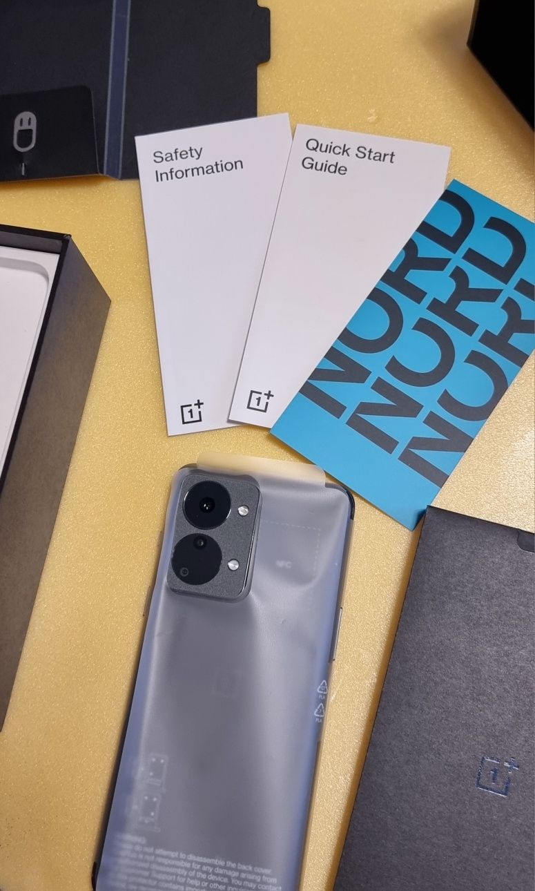 Продам смартфон OnePlus Nord 2T 5G