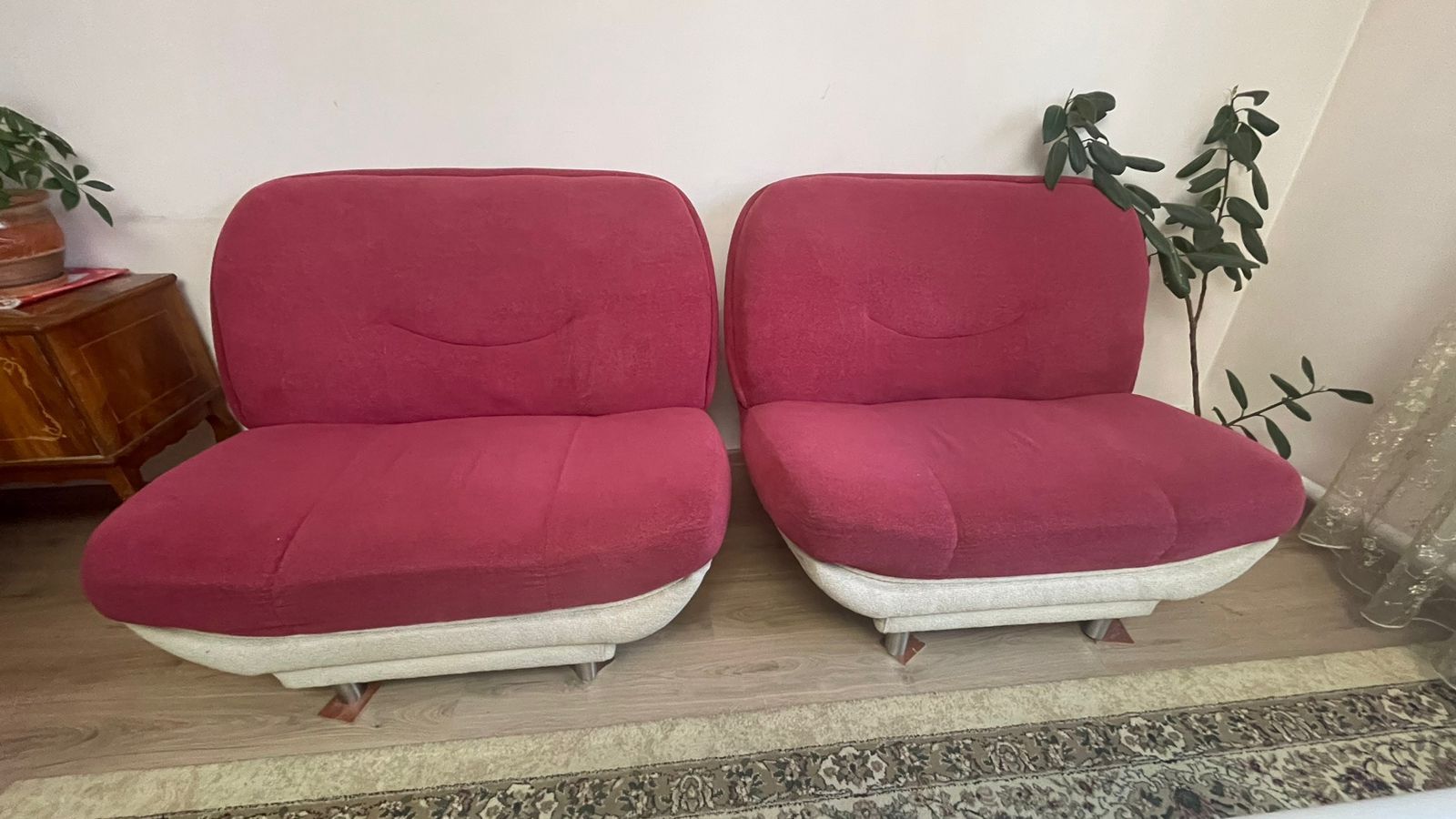 Диван с креслами