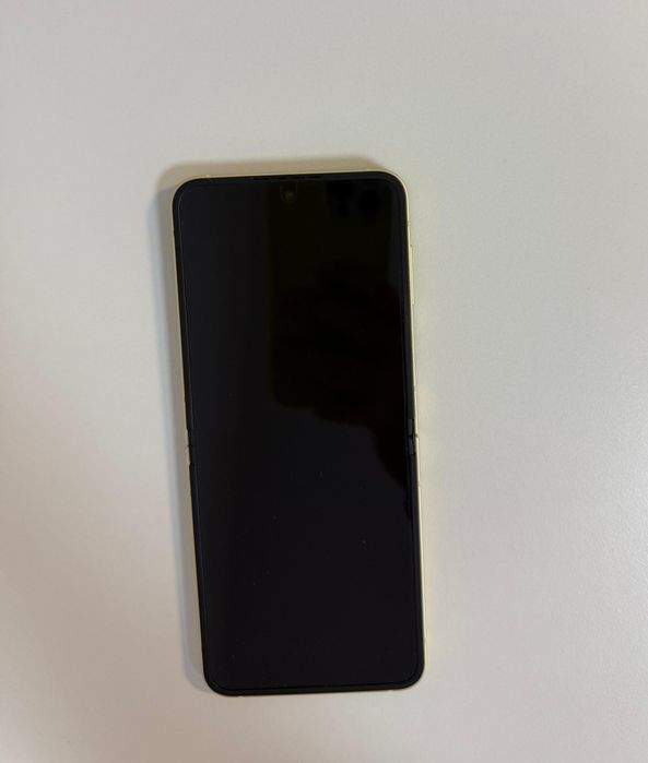 Samsung Galaxy Z Flip 6