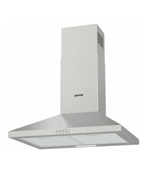 Вытяжка все есть в сборе