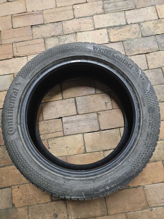 Зимни гуми Continental 235/50 R 19 H