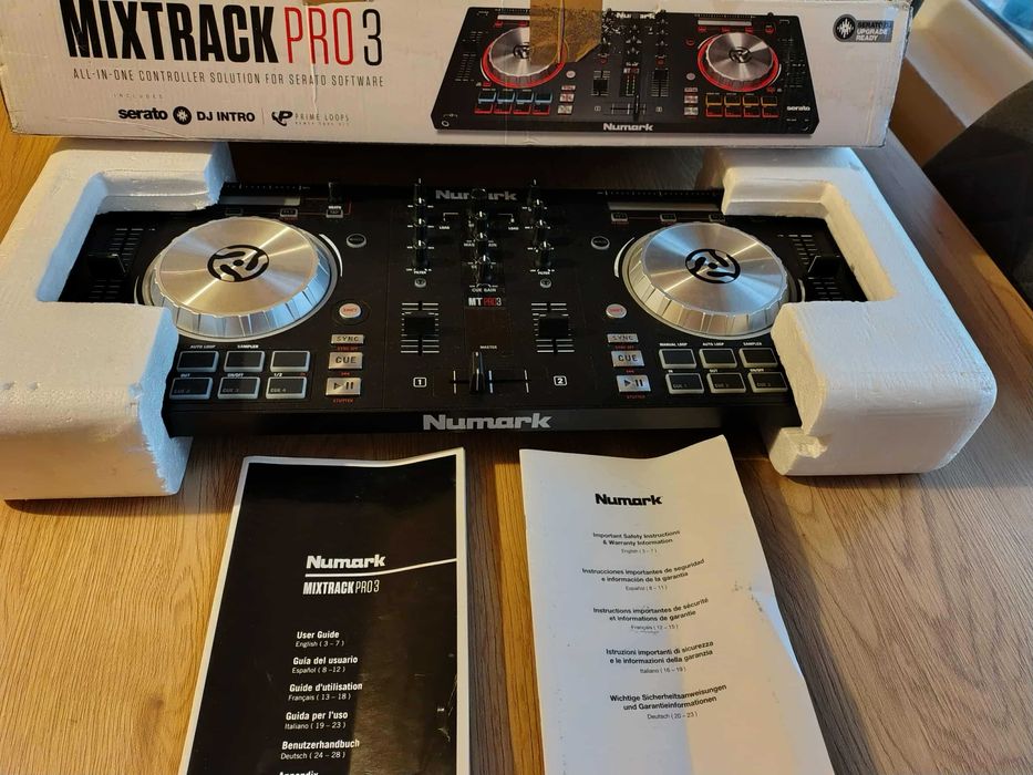 DJ controler Numark Mixtrack Pro 3