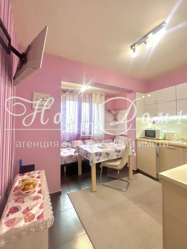Продава се Двустаен апартамент в Варна, Цветен квартал - 54 кв.м за 2284 €/кв.м - Снимка #2
