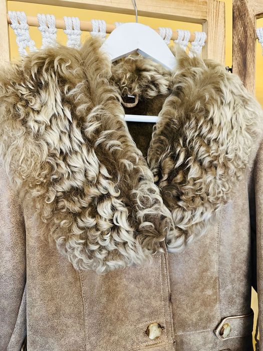 Haina dama din piele si blana oaie