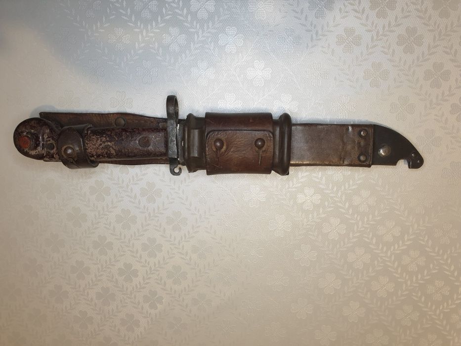 Vand baioneta militara veche si cutit vânătoare