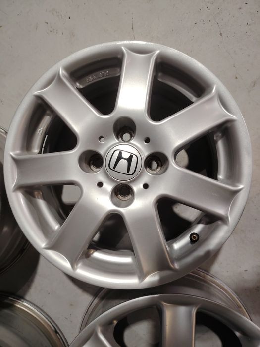 Jante rial 4x100 r15  Toyota kia mazda honda