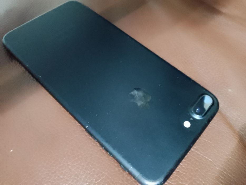 Vând iPhone 7 plus ,in stare buna...preț negociabil !