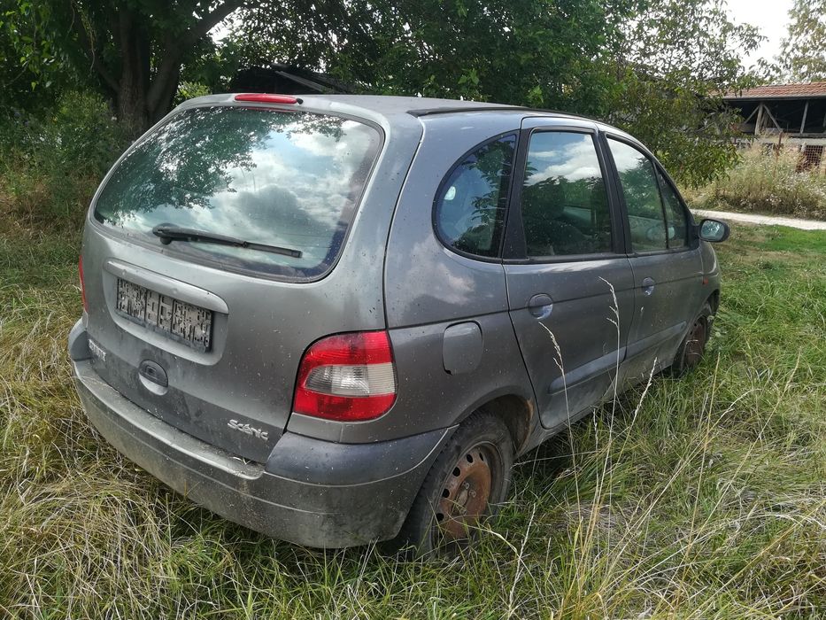 Рено  Сценик/Renault Scenic -На части