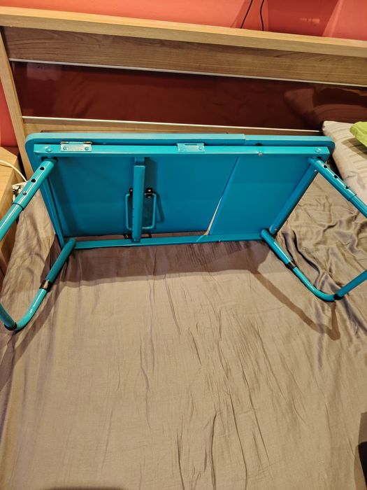 Masa pliabila pentru laptop!