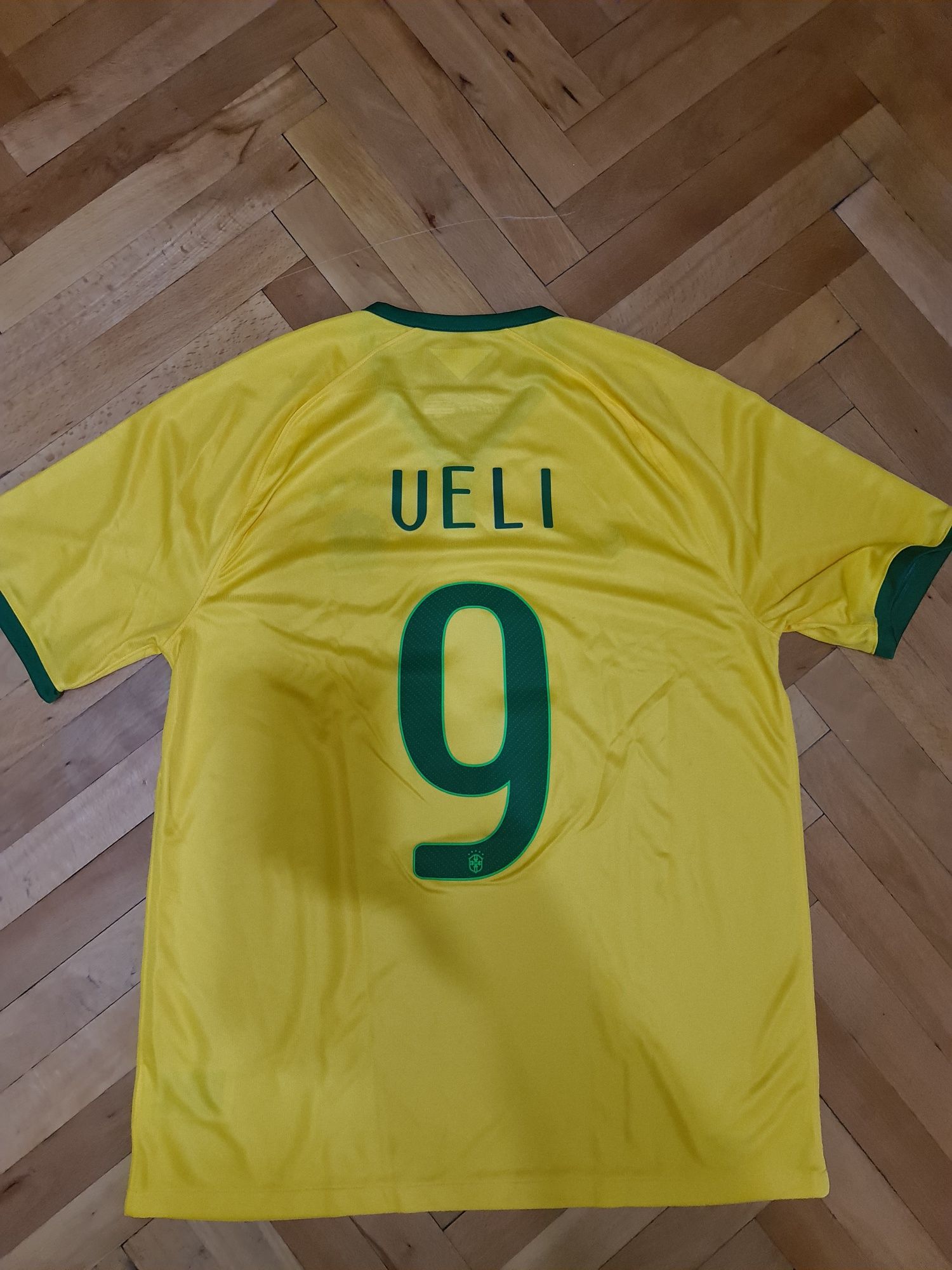 Tricou Nike original națională Brazilia marimea L