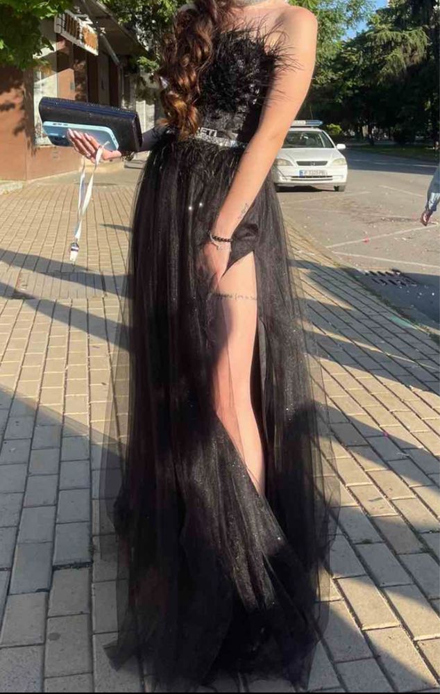 Продавам бална рокля Loretti