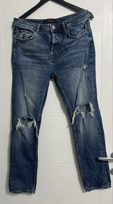 Blugi rupti barbati , Zara , marime 40