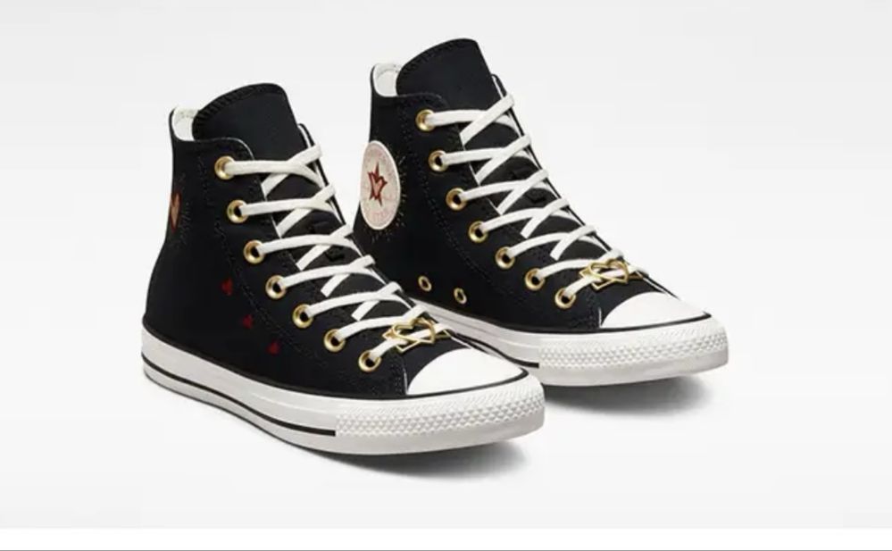Converse High black hearts
