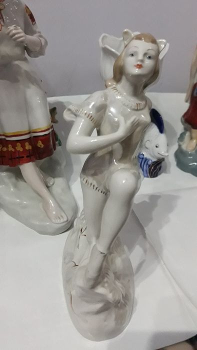 Статуэтки  фарфоровые СССР.
