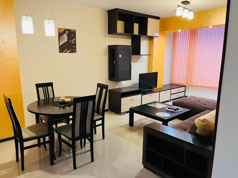 Дава се под наем Двустаен апартамент в Пловдив, Кършияка - 55 кв.м за 450 € - Снимка #1