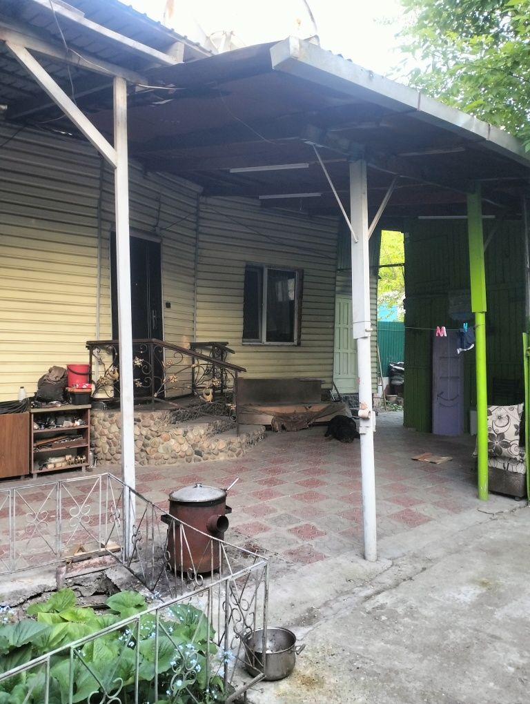 Продается дом в частном секторе