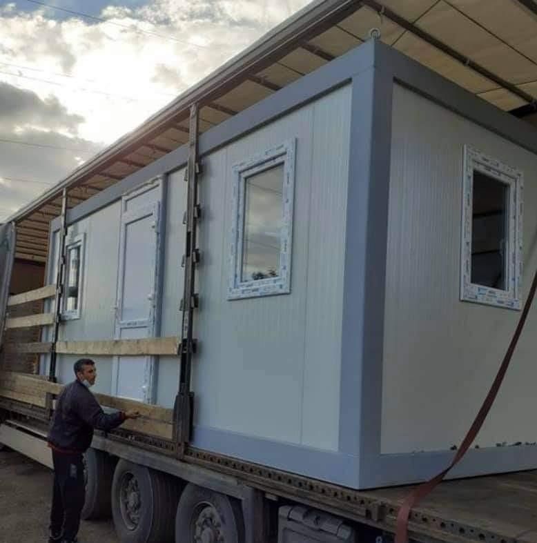 Container modular