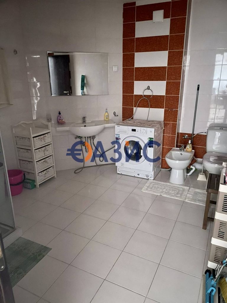 Продава се Двустаен апартамент в Свети Влас - 98 кв.м за 1103 €/кв.м - Снимка #8