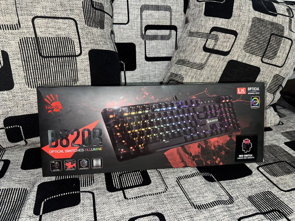 Клавиатура игровая B820R