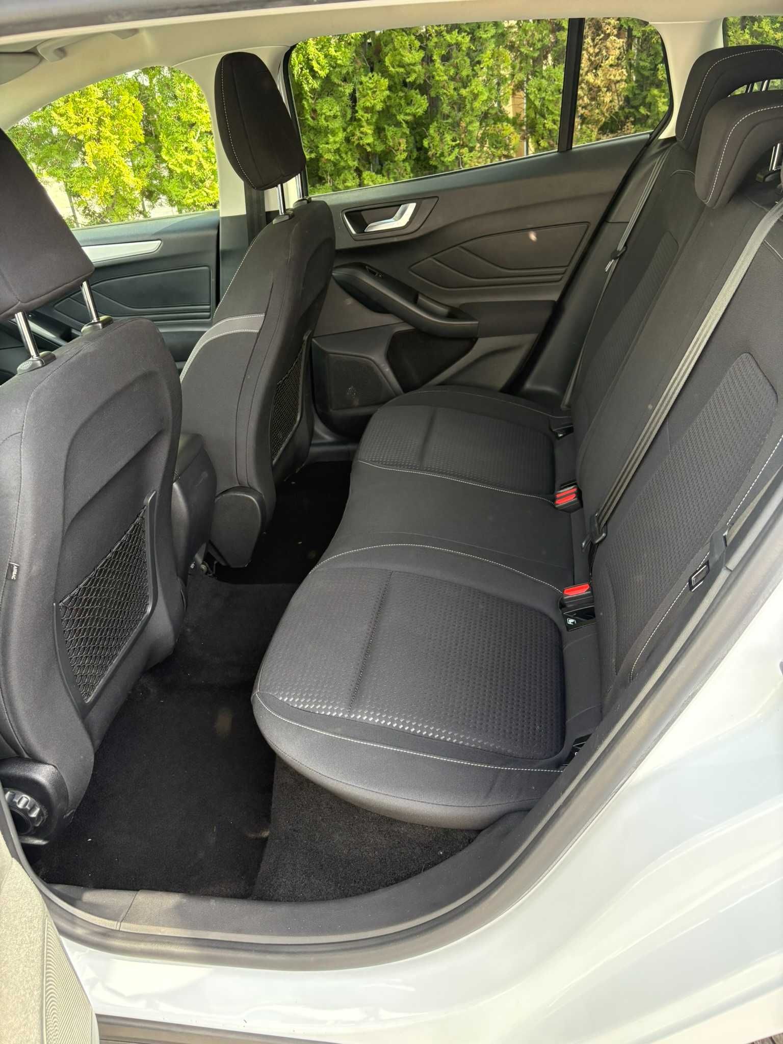 Ford Focus Turnier 1.5 ecoblue 120 к.с. АВТОМАТ