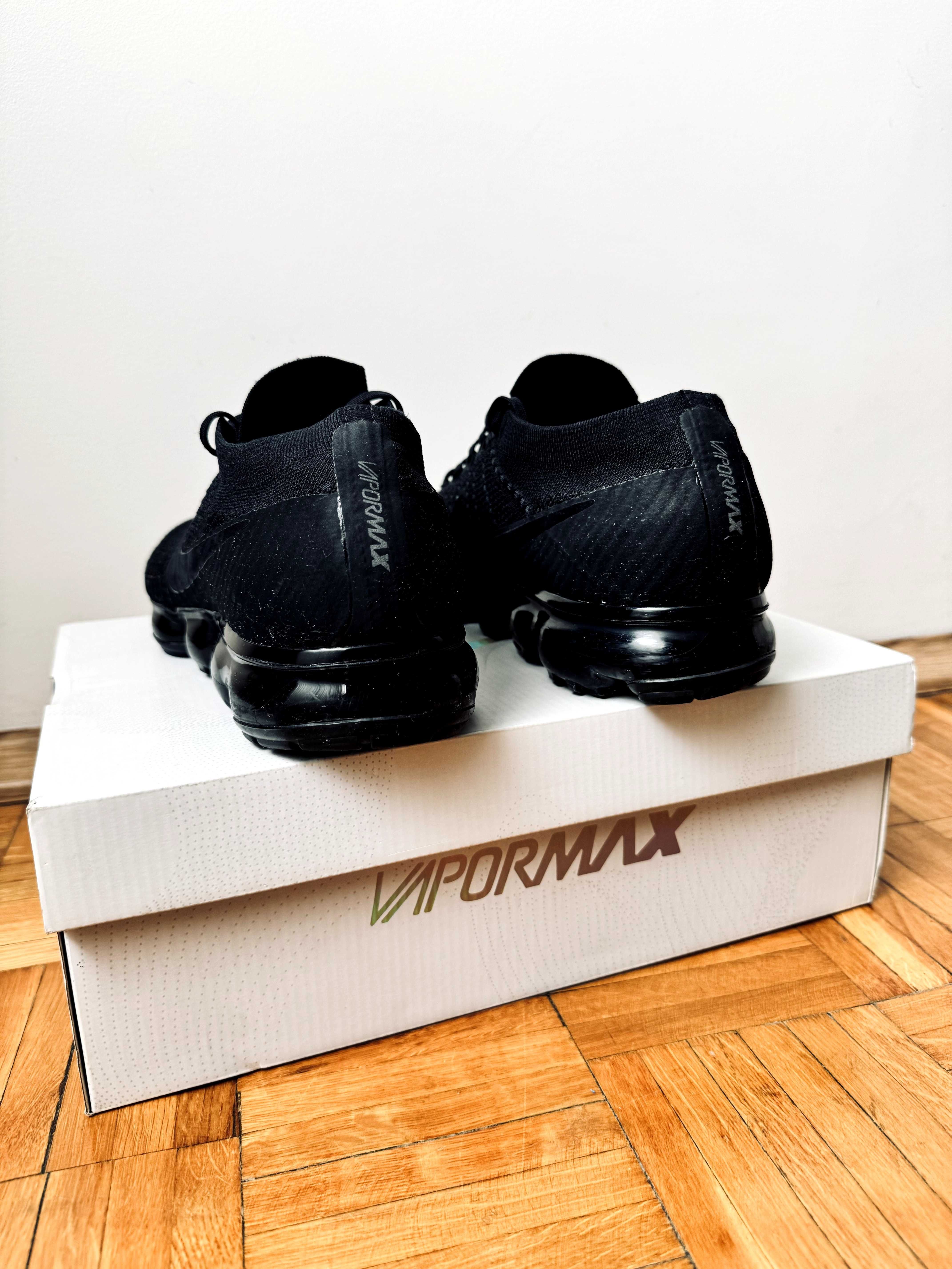 Nike Vapormax FlyKnit - Black