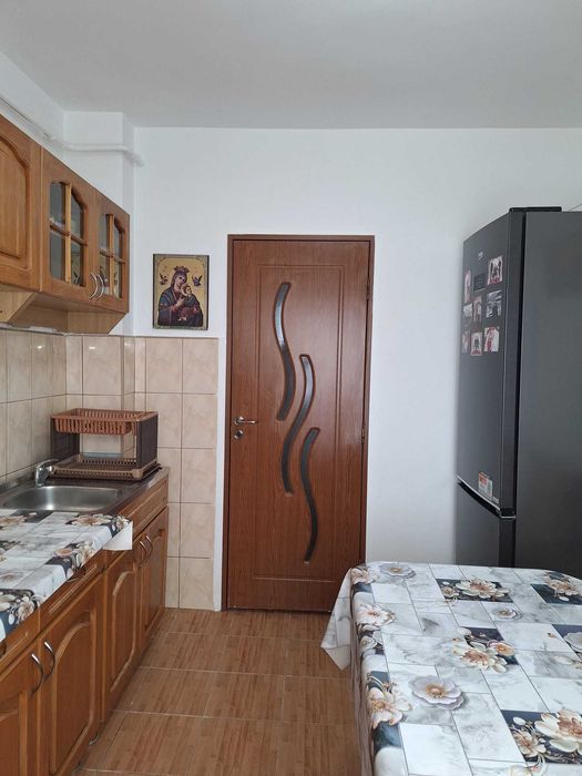Apartament cu 3 camere Iasi zona Mircea cel Batran
