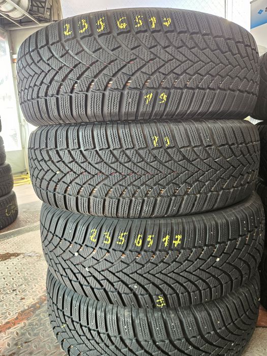 Гуми 235/65/17 дот19