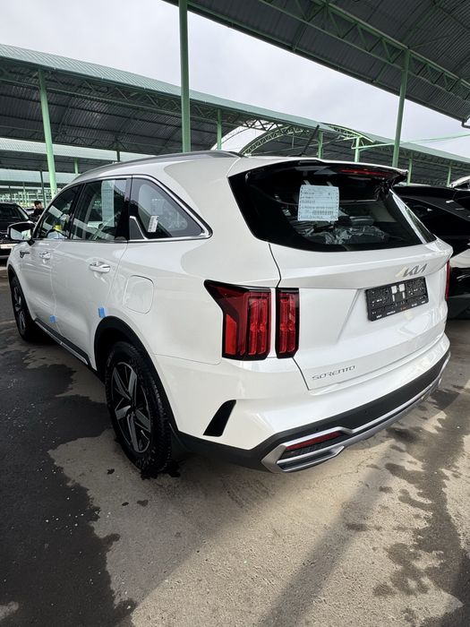 Kia Sorento 7 Mesta full 2023 yangi