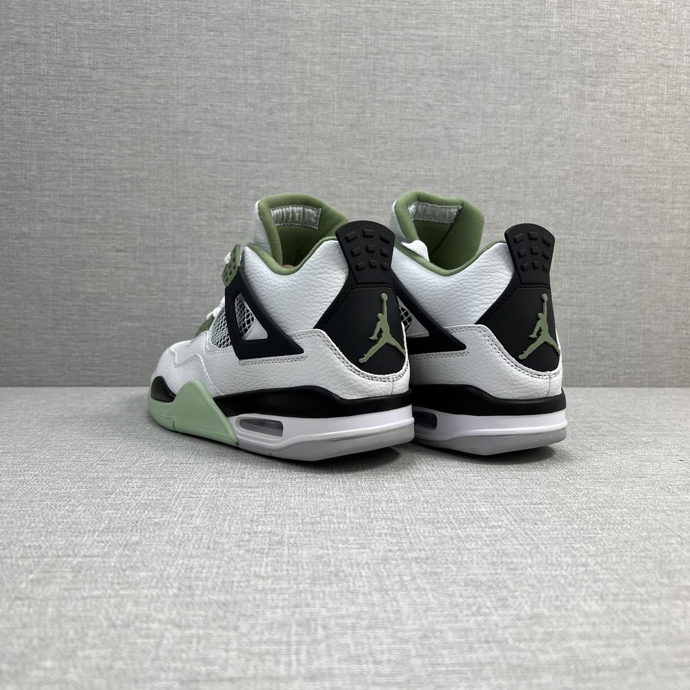 Air Jordan 4 Retro  -45