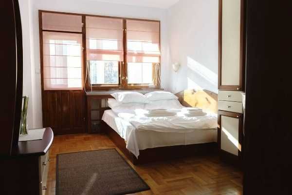 Продава се Тристаен апартамент в Пловдив, Център - 108 кв.м за 1866 €/кв.м - Снимка #2