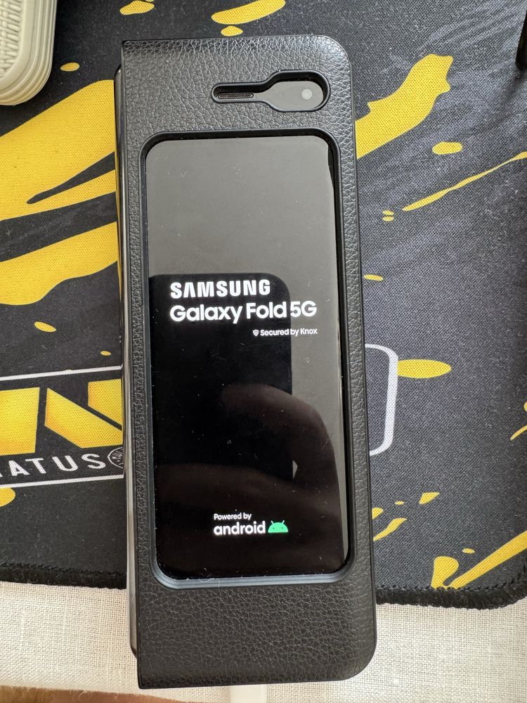 Продаю либо же обменяю samsung z fold 1 512gb