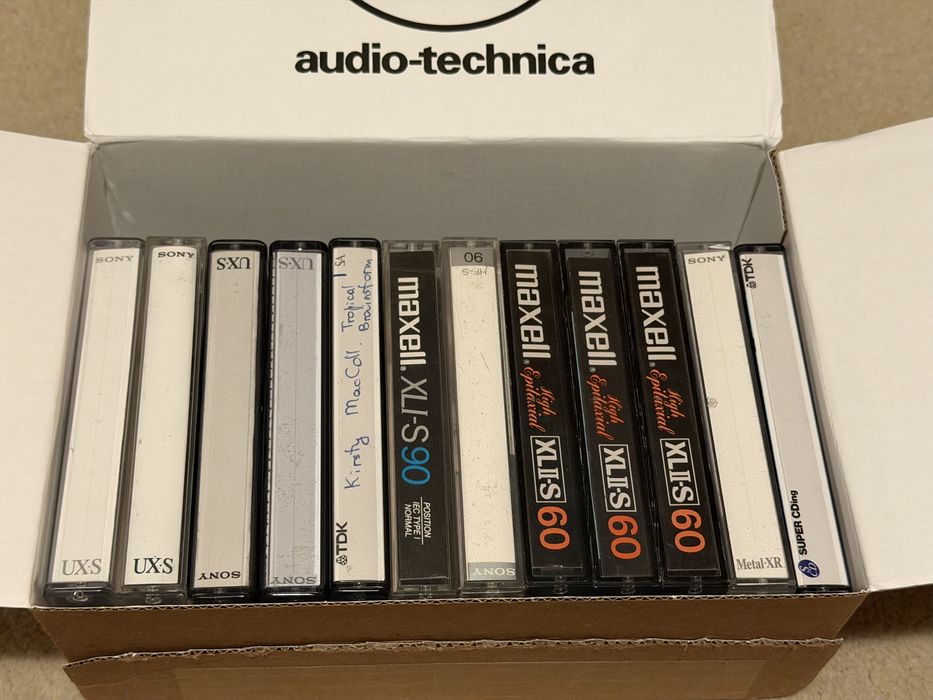 Lot 12 Casete Audio Maxell TDK Sony