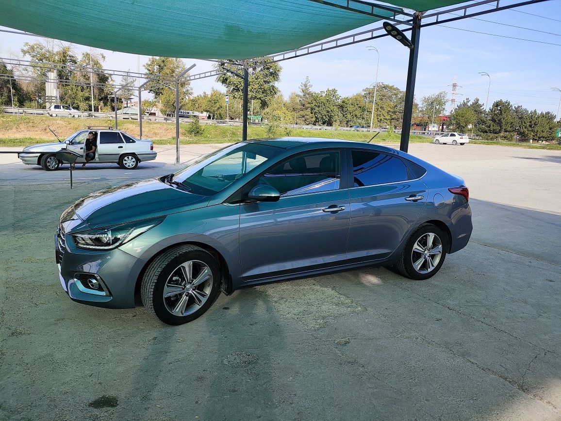 Hyundai accent 2020