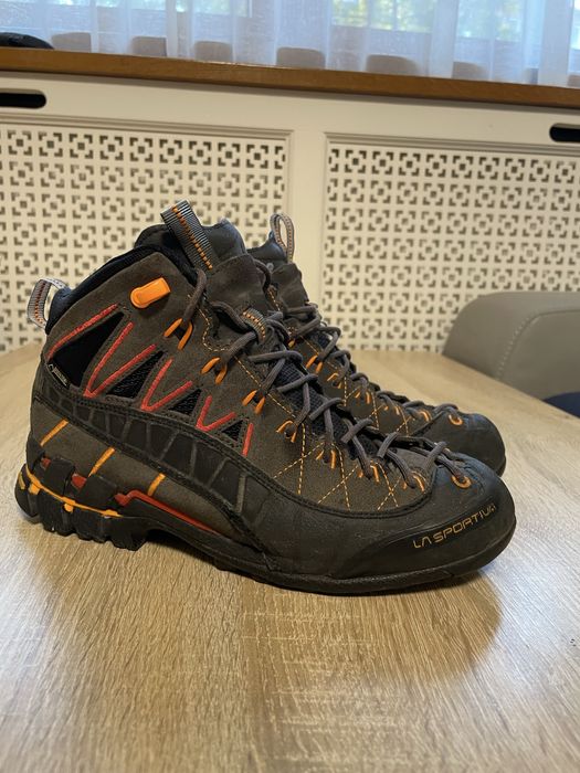 Bocanci La Sportiva Hyper Mid GTX – mărimea 39