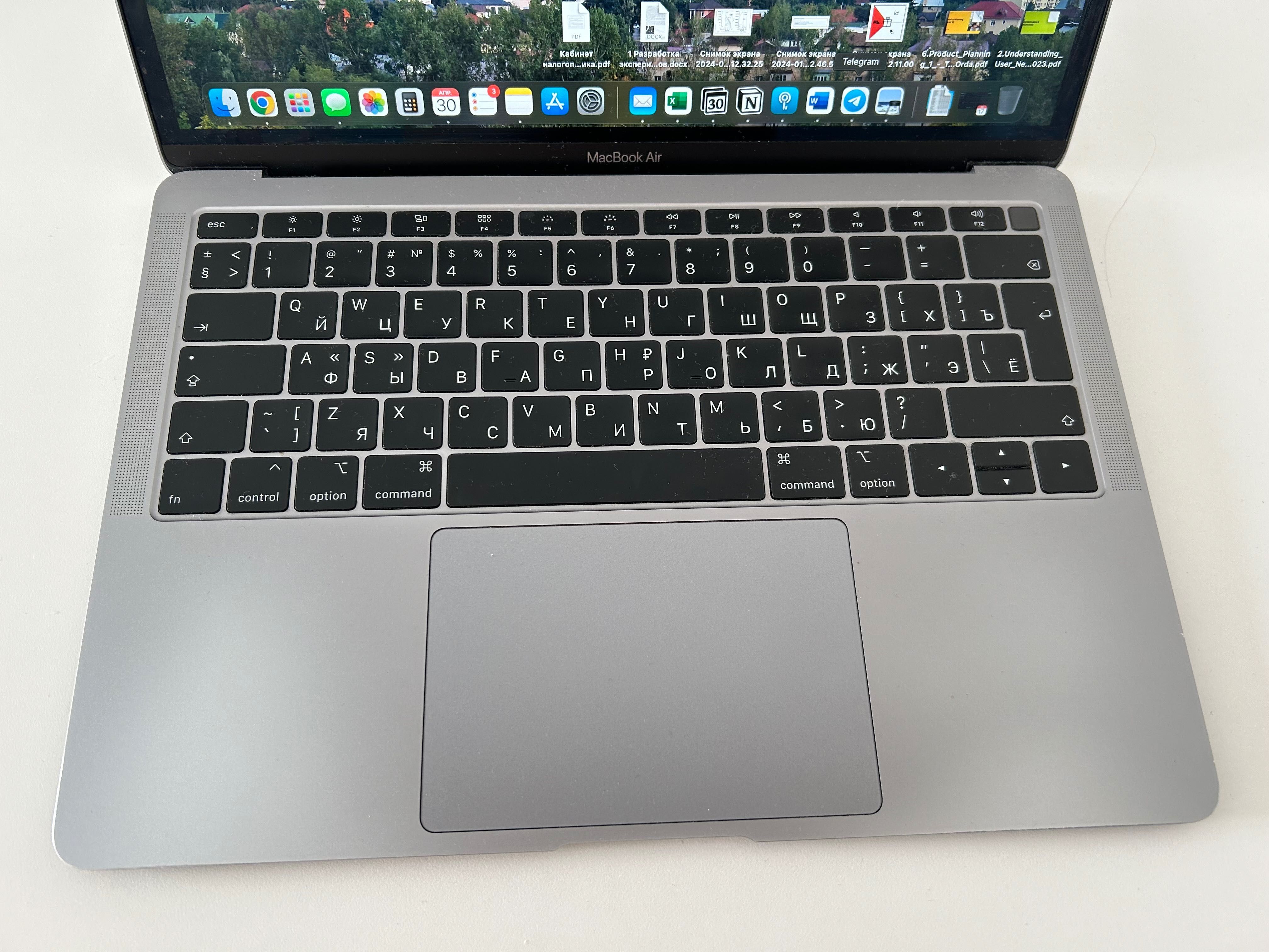 Продам MacBook Air ‘13 2018 года, 128 gb