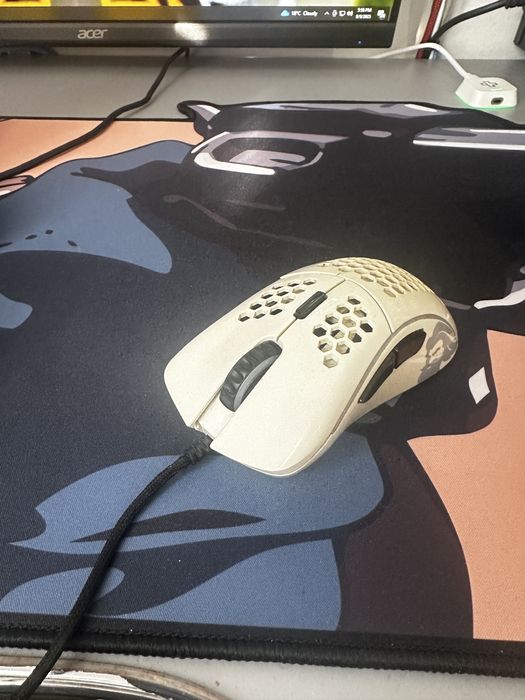Mouse Glorious Model D Glossy White