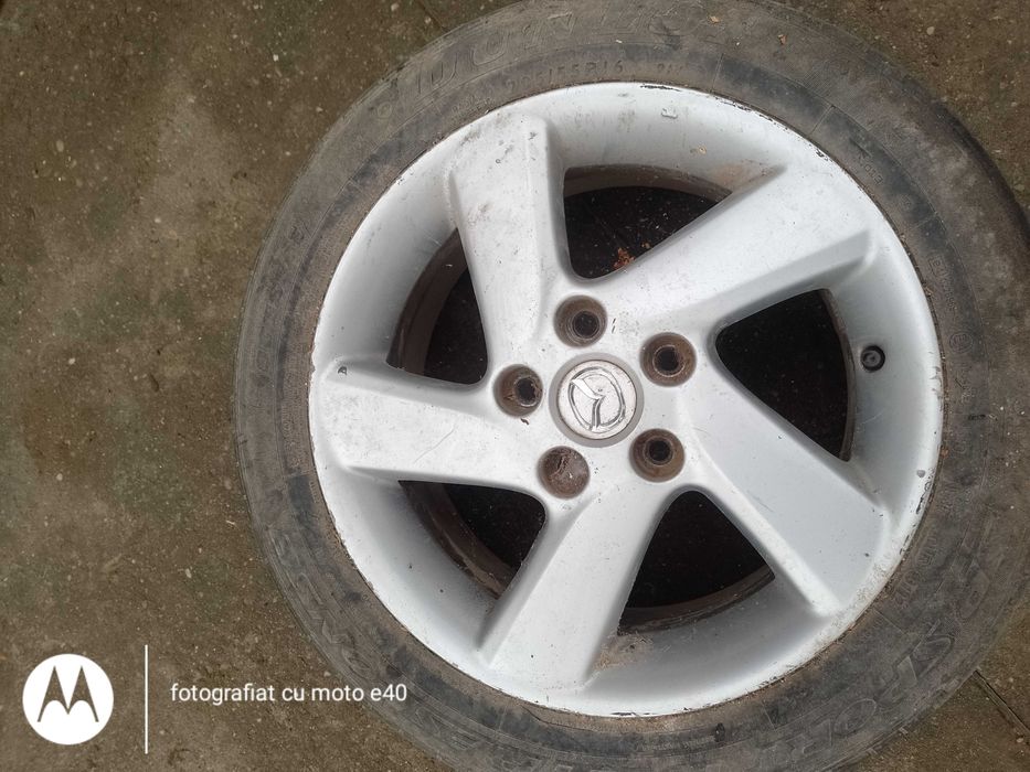 Vând 4 jante pe 16