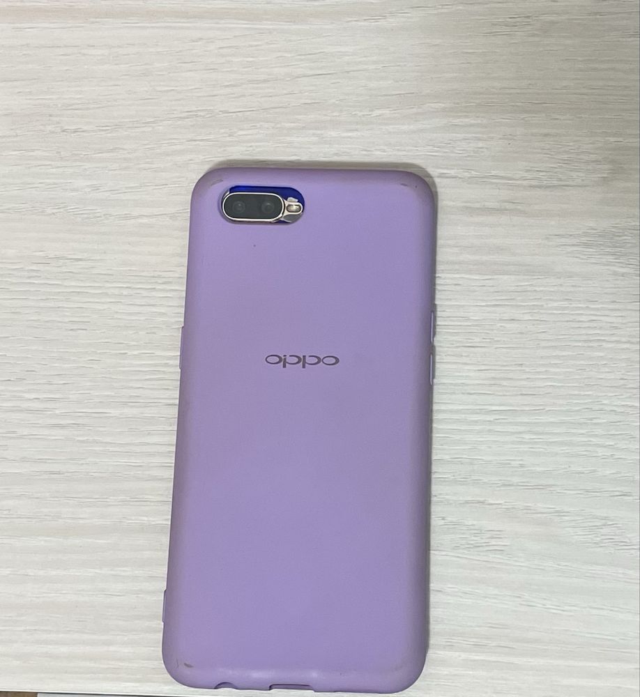 OPPO RX17 Neo в хорошем состоянии