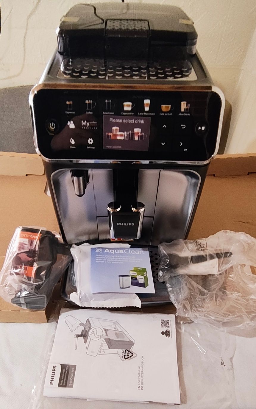 Expresor Philips 5400 series Latte Go