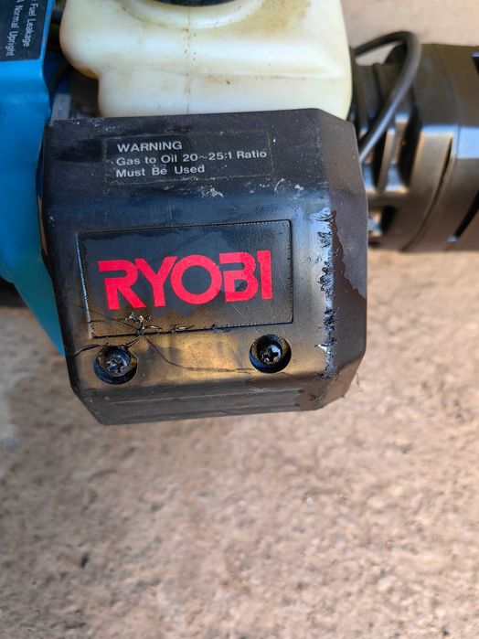 Бензинов перфоратор RYOBI нов