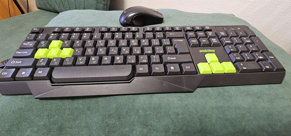 Клавиатура с мышкой беспроводные