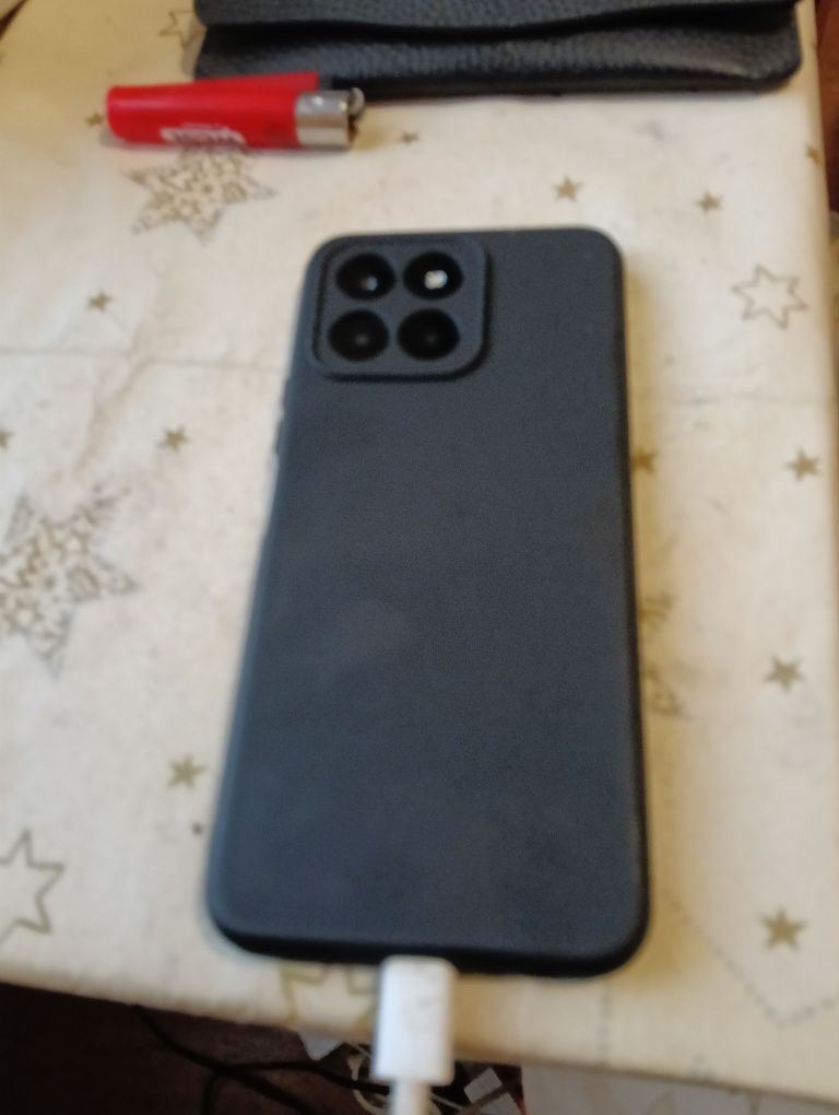 Vind telefon mobil Honor X6