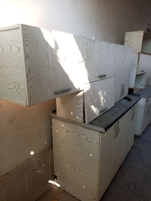 Kuxinniy mebel.     1