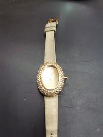 Дамски оригинален часовник с камъни Dolce end Gabana
