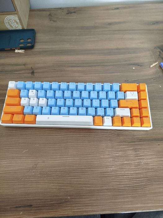 Безжична клавиатура спартан