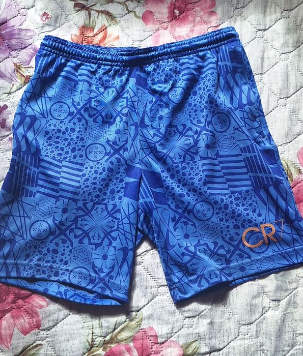 Оригинали панталони nike cr7