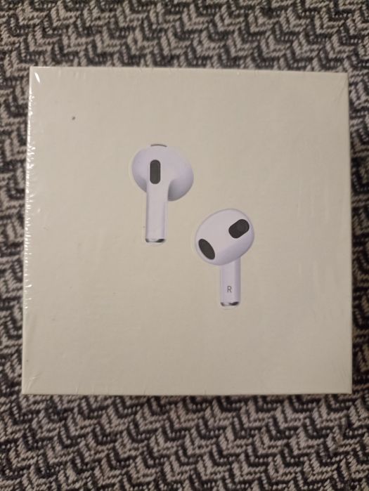 Айрподс новый запечатанный