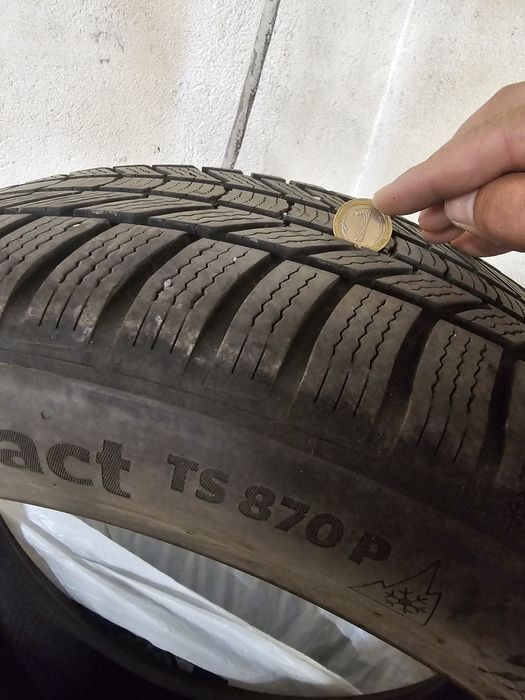 Зимни гуми Continental 235/50 R 19 H