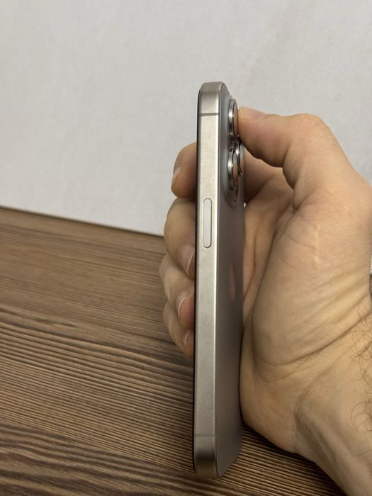 Iphone 15 pro - Natural Titanium - 128 gb