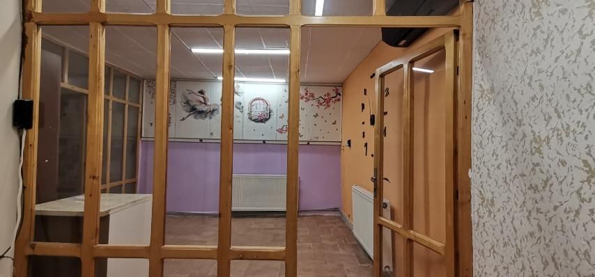 Дава се под наем Етаж от къща в Свищов - 50 кв.м за 127.5 € - Снимка #3